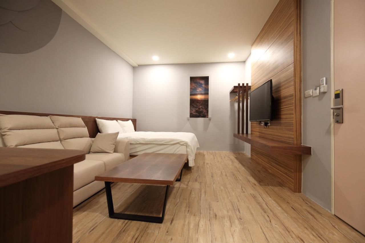 Pin House Apartment Hualien City Ngoại thất bức ảnh